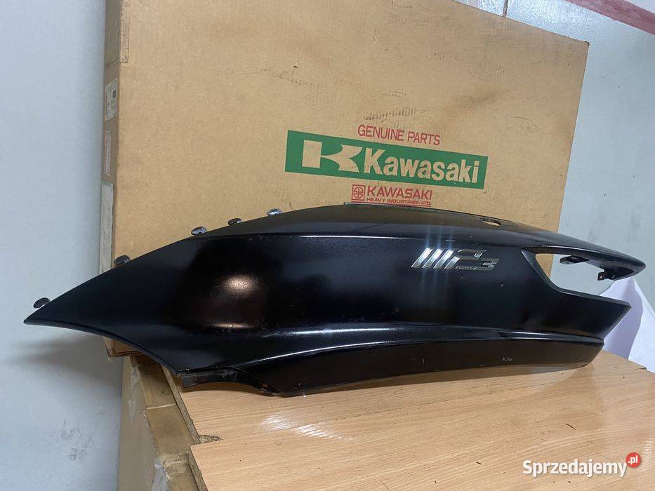 Bok Boczek Owiewka Lewa Piaggio MP3 300 IE wielkopolskie Poznań