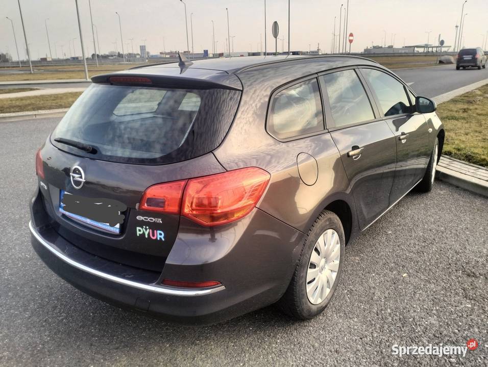Opel Astra J 2015r Strzelin