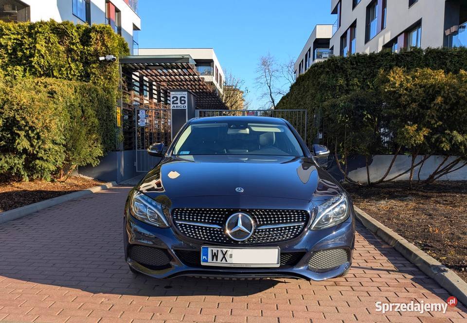MERCEDESBENZ C Klasa C 180 CGI BlueEff Warszawa