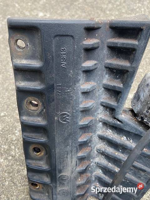 Lustro Mocowanie Dojazdowe 504224427 Iveco Maszewo