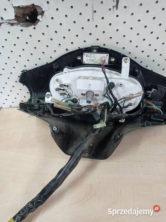 Licznik obudowa skuter SYM 2T 50 Części łódzkie Łubno