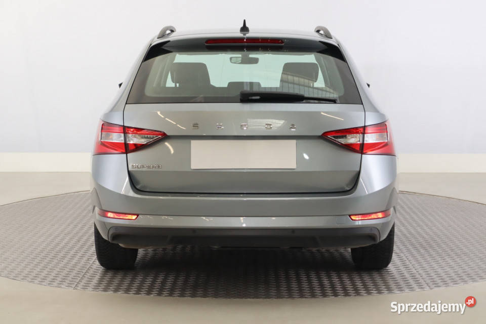 Skoda Superb 15 TSI Zabrze