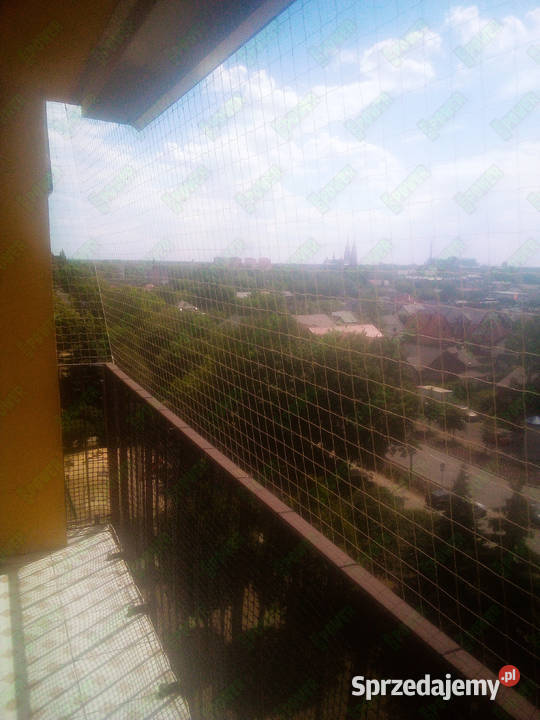 Zakładanie siatek na balkon Warszawa Siatki
