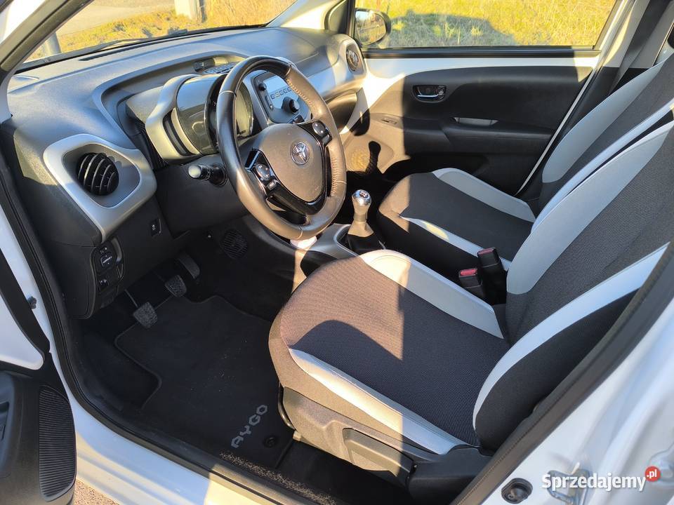 TOYOTA AYGO 10 2017r Świdnik