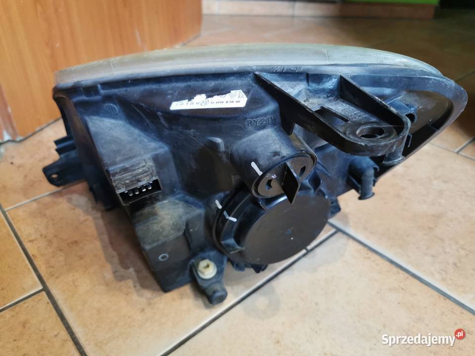 Lampa przód prawa CITROEN BERLINGO PEUGEOT Prawe Margonin