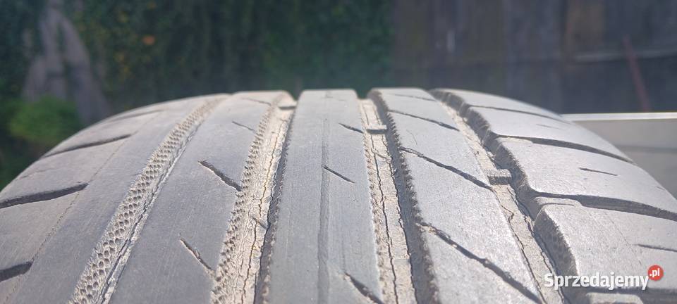 Opony 21560 R16 NOKIAN Piaski sprzedam
