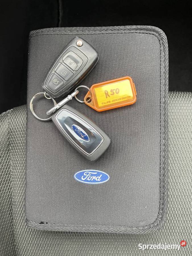 Ford Focus Komibi 2014 niski przebieg super stan Bielsko-Biała