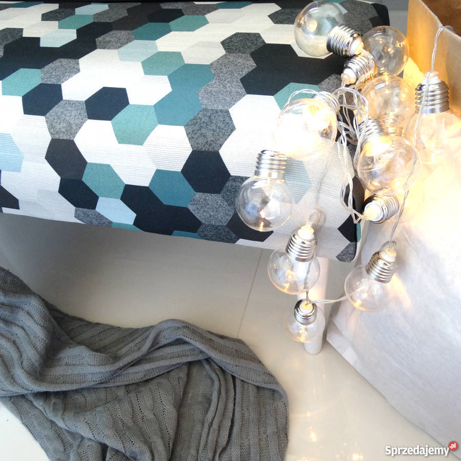 Nowoczesna ławka ławeczka do przedpokoju salonu