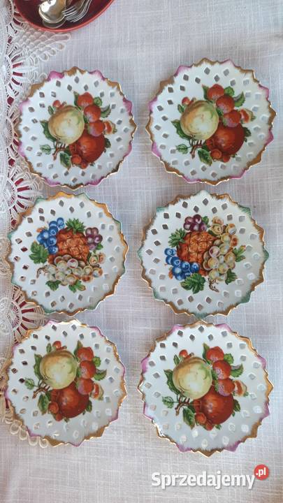 Talerzyk z owocami Biała porcelana
Ażury reliefy pomorskie Gdańsk sprzedam