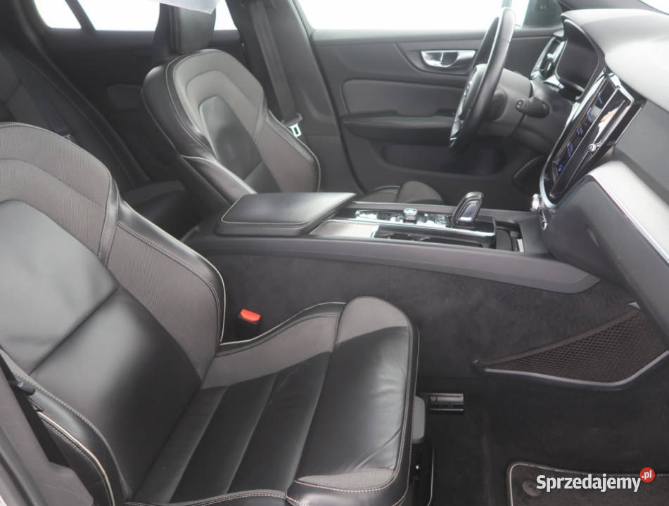 Volvo V60 B4 4/5 śląskie Katowice