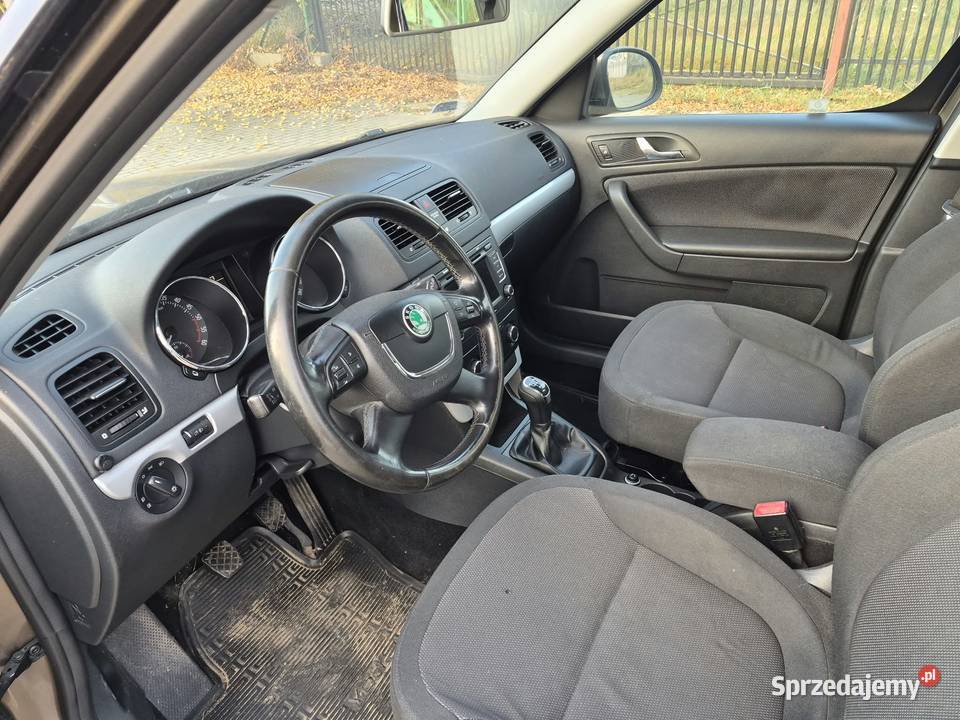 SKODA YETI ładna 2011r HAK