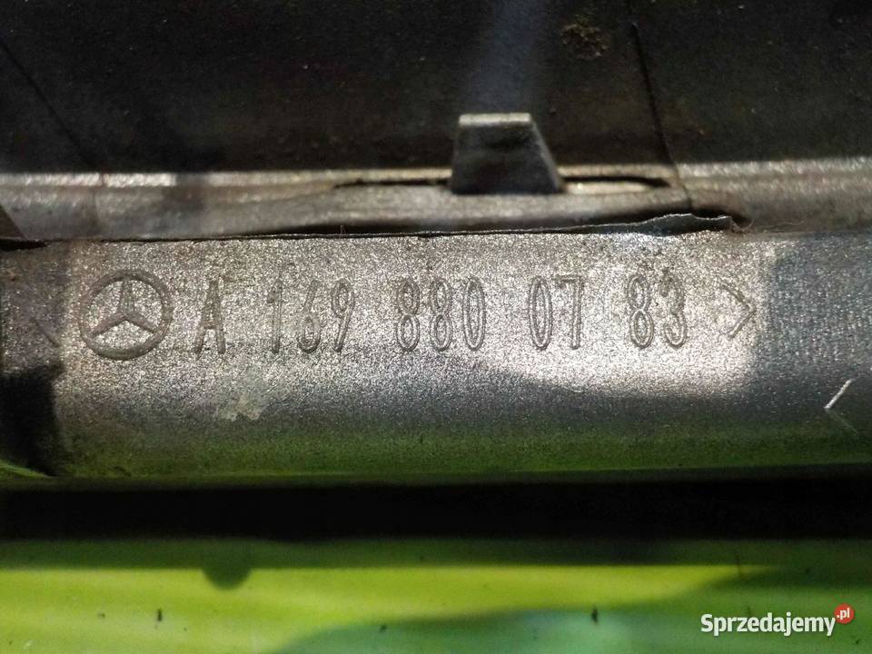 MERCEDES B W245 07r atrapa grill A1698800783 Suków