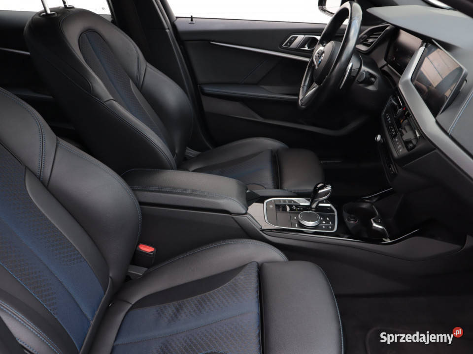 BMW 1 120i gniazdo USB