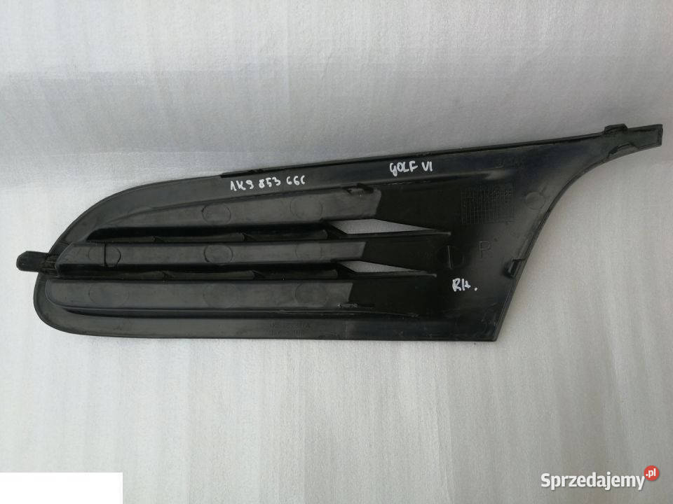 VW GOLF VI 6 KRATKA ZDERZAKA PRAWA 1K9853666 Karoseria Kozubszczyzna