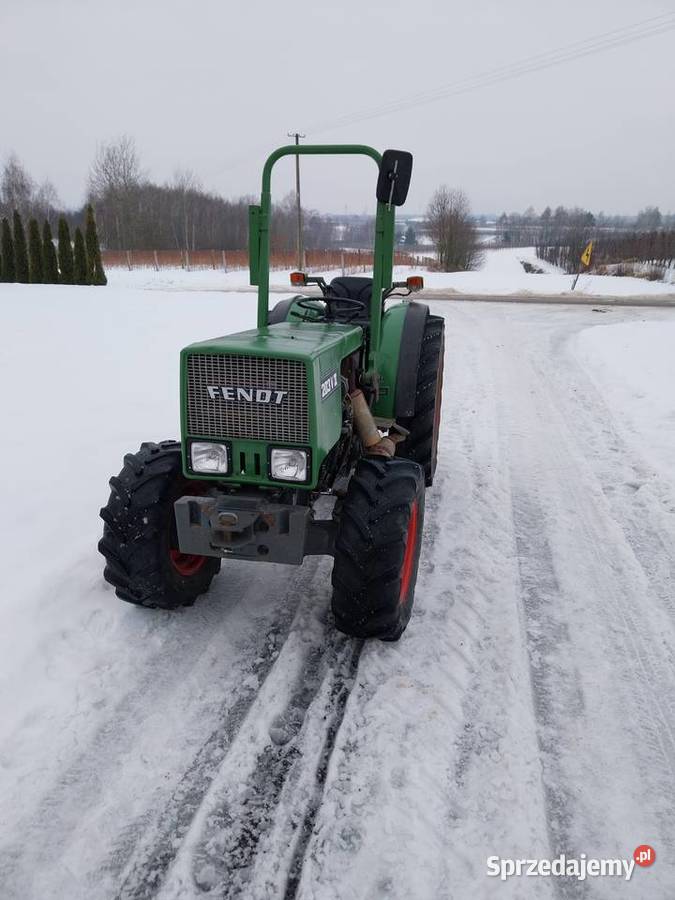 Ciągnik sadowniczy Fendt 203 V II 4x4 Majdan Moniacki