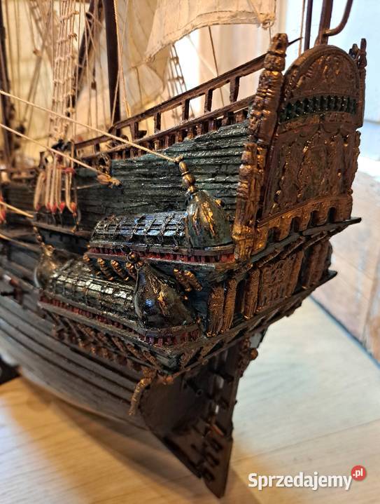 Wielki model żaglowca Warszawa