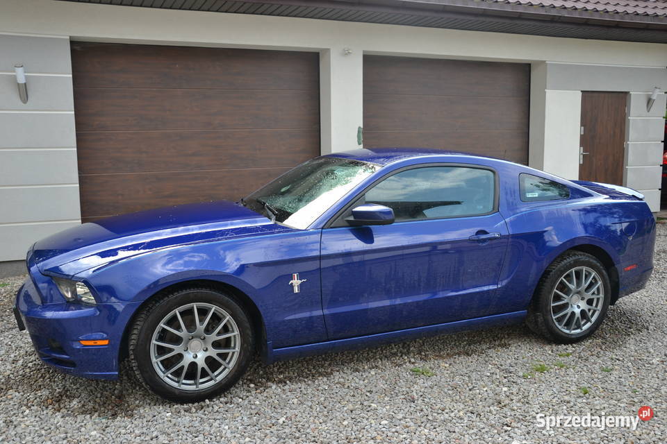 Ford Mustang 2014 V6 Coupe wersja PREMIUM z Marynin