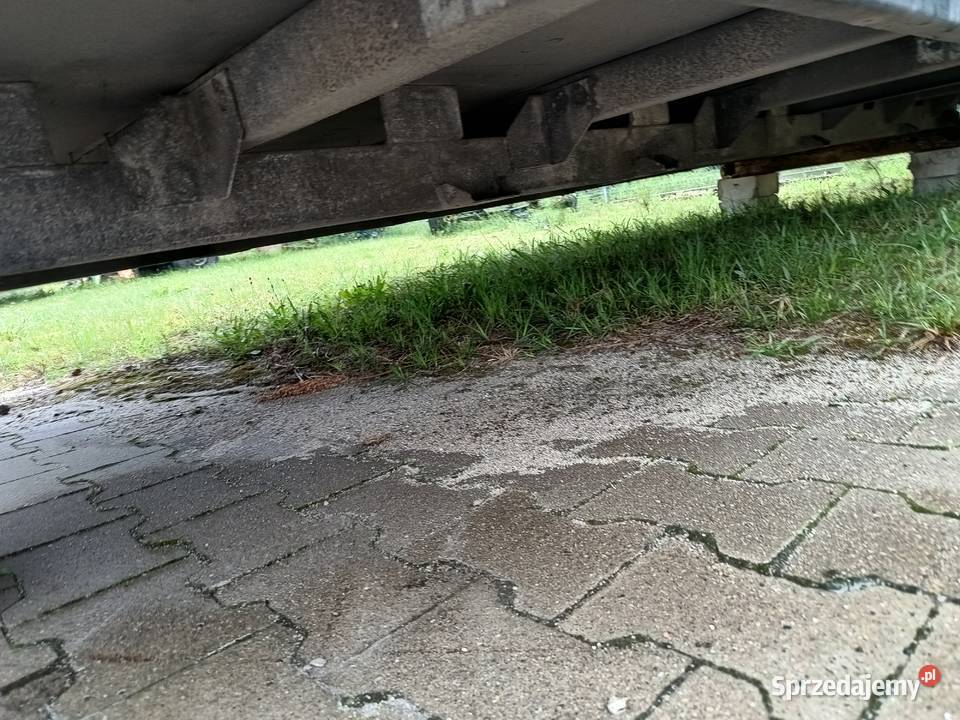 Sprinter 906 paka skrzynia ładunkowa plandeka Wołoskowola