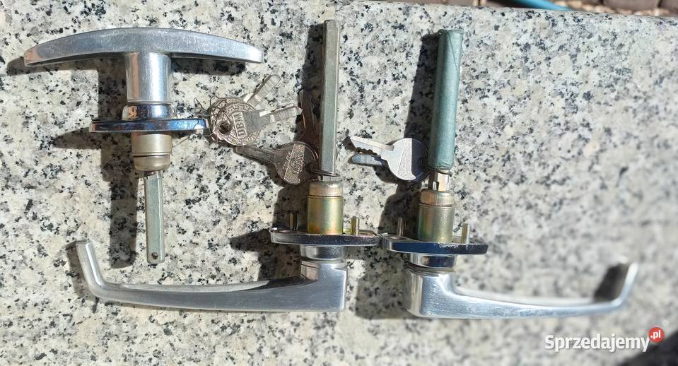 Klamki drzwi DDR z epoki Pozostałe Bolesławiec