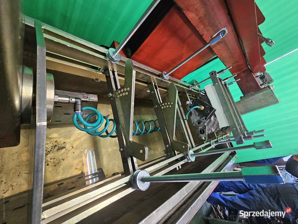 Wsporniki kątowe do skośnych głowic Warszawa