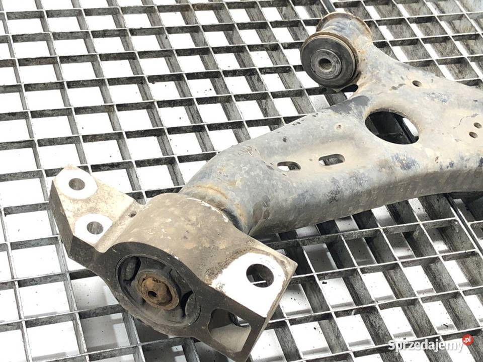 WAHACZ PRAWY PRZÓD VW SCIROCCO III Hatchback sprzedam