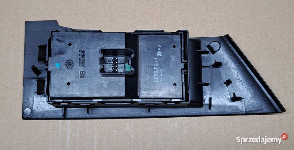PANEL PRZEŁĄCZNIK SZYB OPEL ASTRA IV J 13305011 dolnośląskie Mielęcin