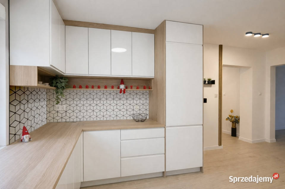 Świeżo remoncie 1 Piętro Tysiąclecie Duży balkon śląskie Częstochowa sprzedam