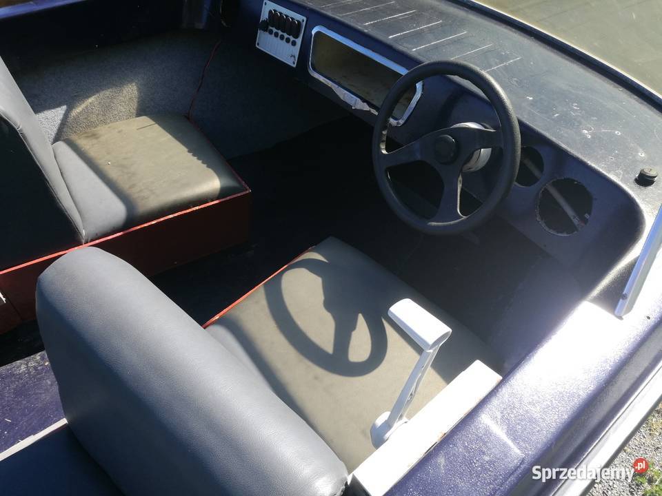 Sprzedam łódź motorowa z silnikiem 99