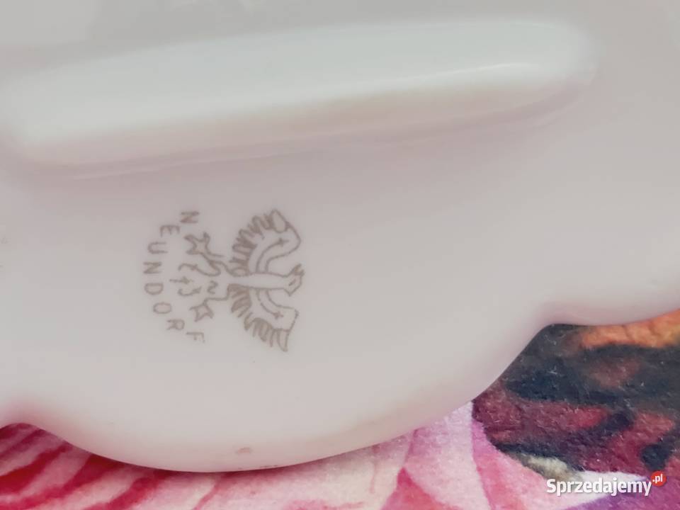 Figurka puto porcelanowa Neundorf Braniewo