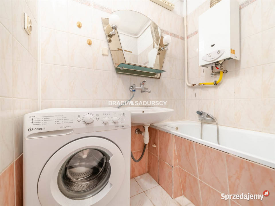 Mieszkanie 5951m2 3pok Kraków Adama Staszczyka Sprzedaż małopolskie