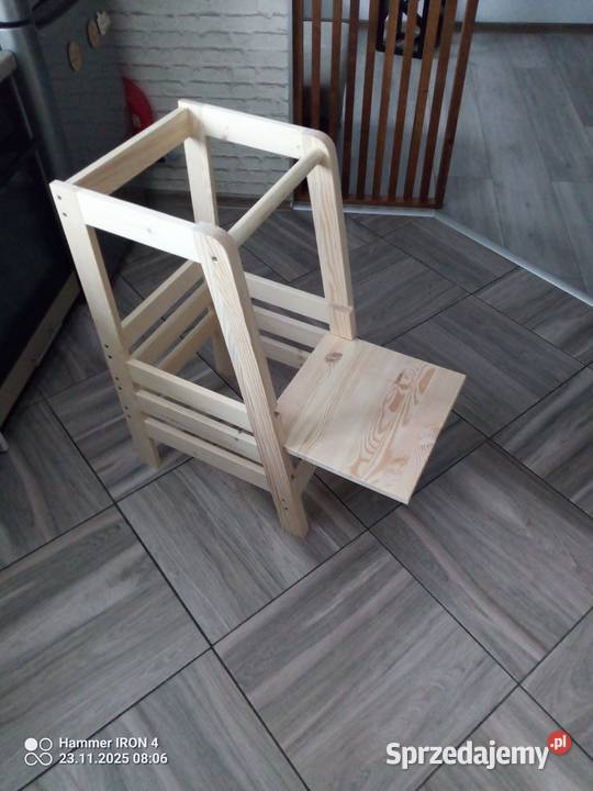 Pomocnik kuchenny z funkcją stolika lubelskie Chełm