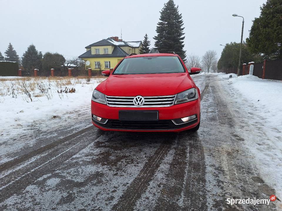 VOLKSWAGEN PASSAT B7 16 TDI KOMBI 2011 R wielofunkcyjna kierownica Biała Podlaska