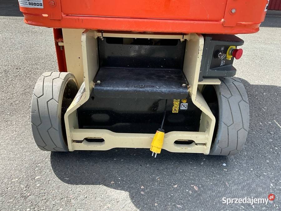 Podnośnik masztowy JLG 1230ES 2014 14900 NISKI Podskarbice Szlacheckie