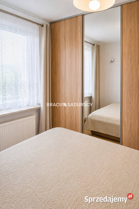 Mieszkanie 392m2 2 pok Kraków os Kościuszkowskie Rok budowy 1978 małopolskie