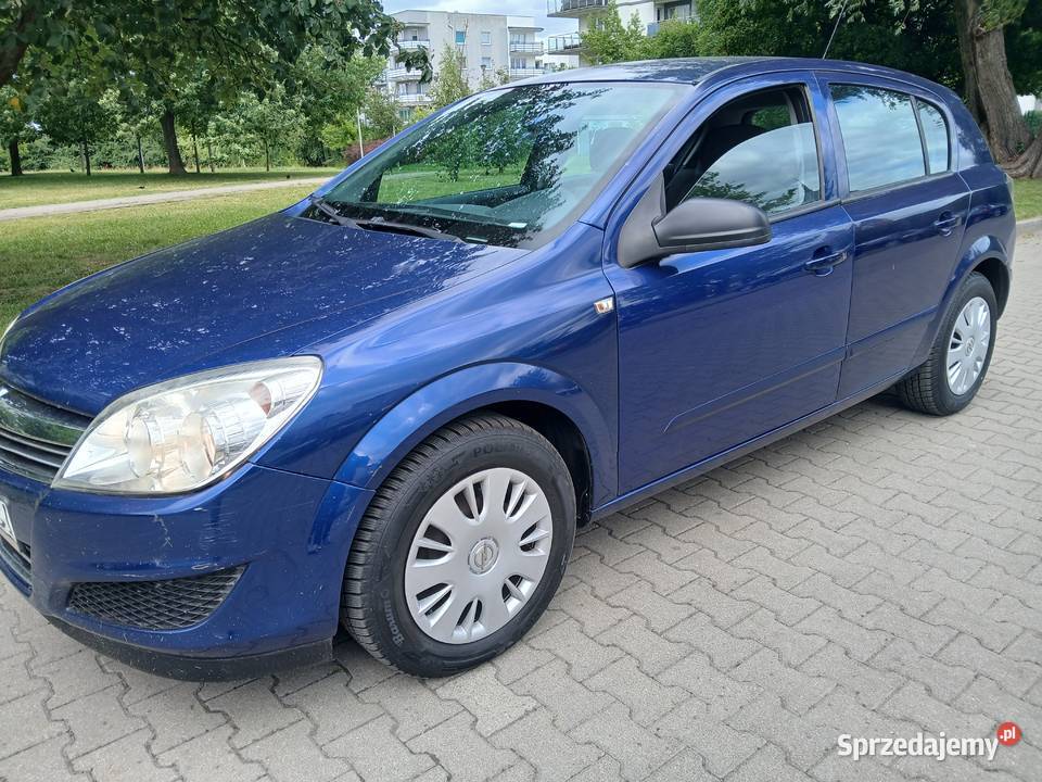 Astra h 155 1 wlasciciel 16benz wielofunkcyjna kierownica Bydgoszcz