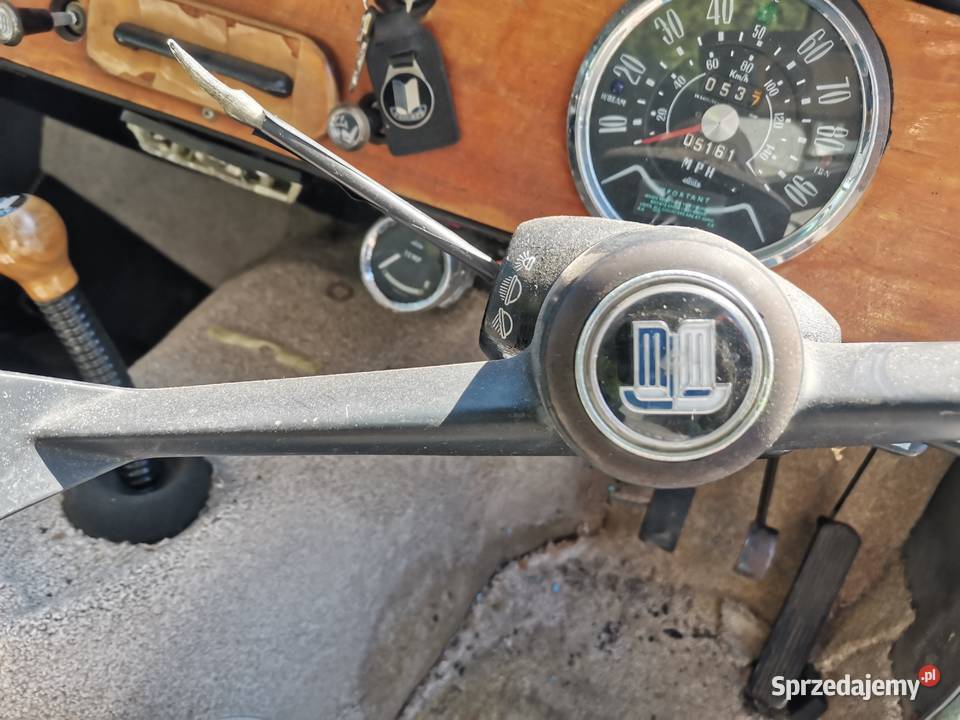 Triumph Herald klasyk zabytkowy silnik pali auto Tarnów