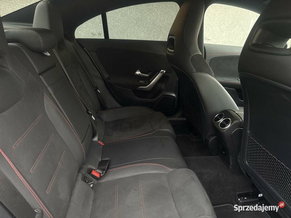 MercedesBenz CLA 200 GD8T610 Świdnica