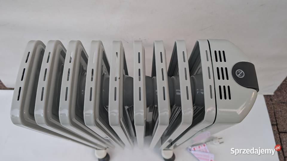 Grzejnik olejowy DeLonghi TRRS0920 2000 W Jadowniki