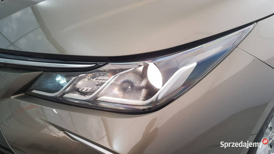 Toyota Corolla 16 Comfort Z polskiego salonu mazowieckie Warszawa