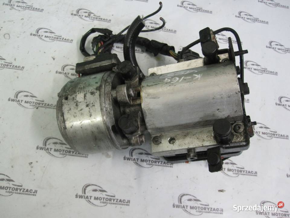 CITROEN C5 II X7 22 HDI 4HT 172 pompa Pozostałe Kielce