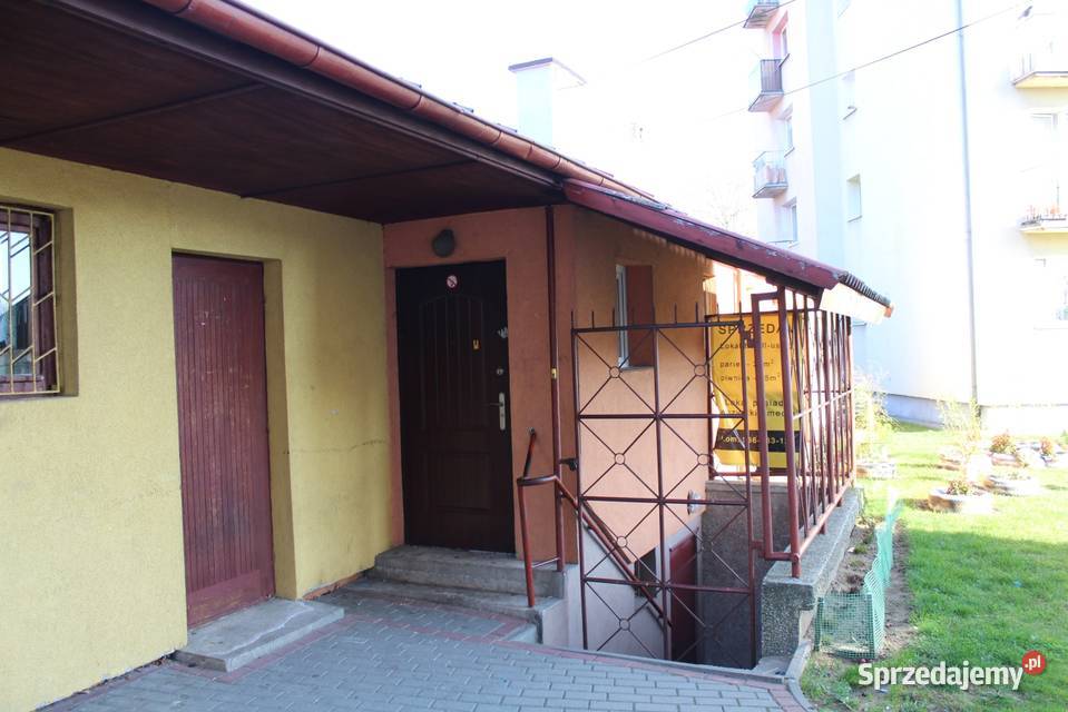 Lokal handlowo usługowy 50 m2 centrum Biała Biała Piska sprzedam