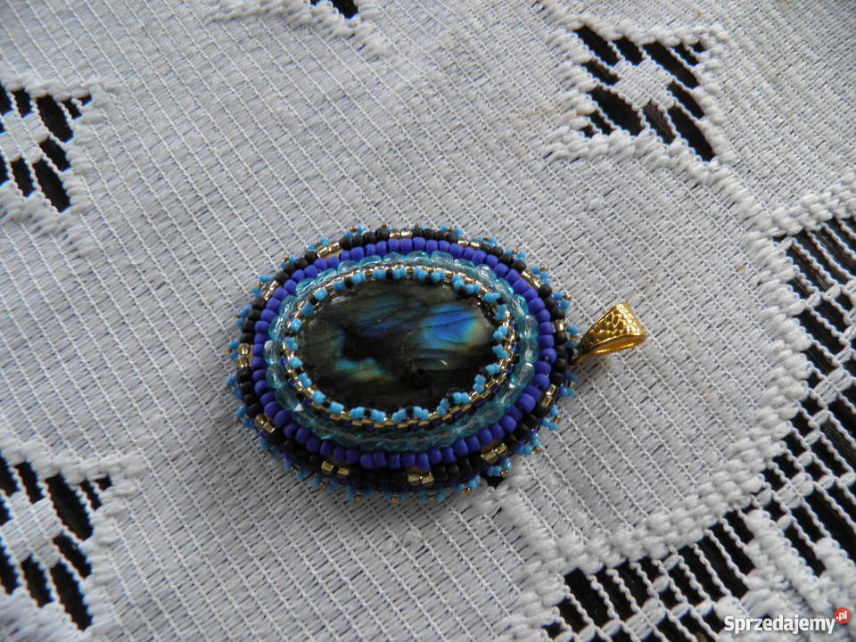 Labradoryt zawieszka haft koralikowy Częstochowa