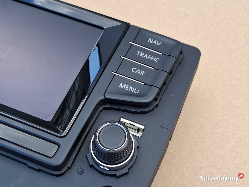 VW GOLF 7 VII RADIO WYŚWIETLACZ PANEL EKRAN Bieleń sprzedam