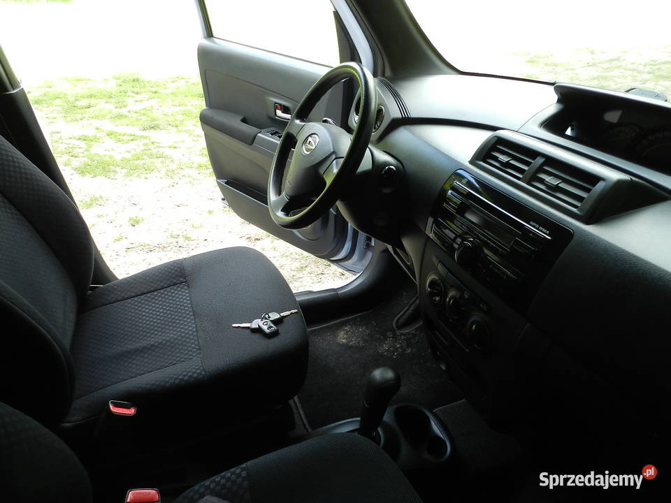 Daihatsu Materia AUTOMAT serwis PERŁOWA bez rdzy przyciemniane szyby Materia Puszczykowo