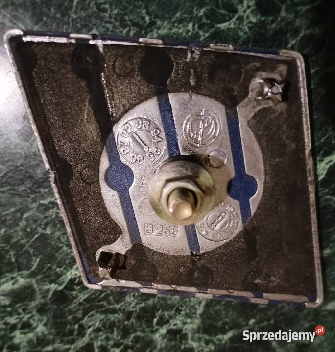 Fiat 126p EL Ory Emblemat Na Pas Przedni Tarnobrzeg sprzedam