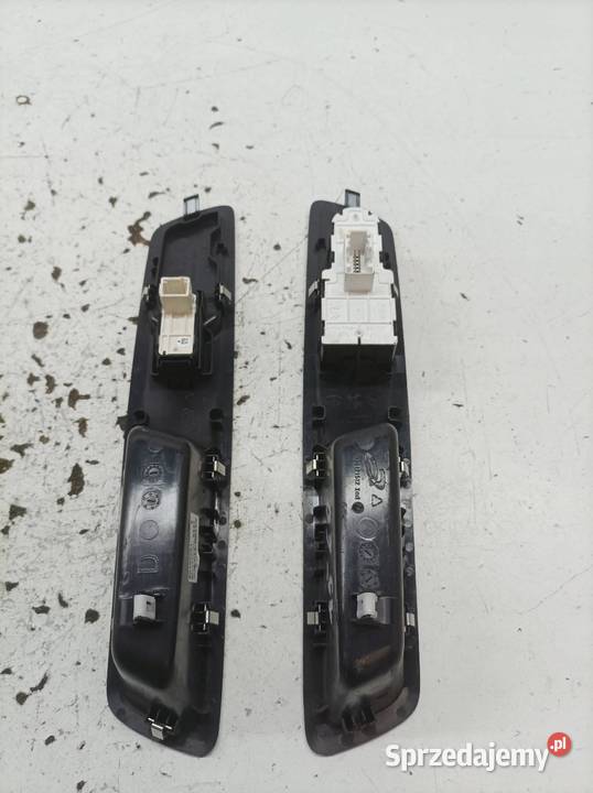 PRZEŁĄCZNIK SZYB LEWY PRAWY KPL 96783350ZD