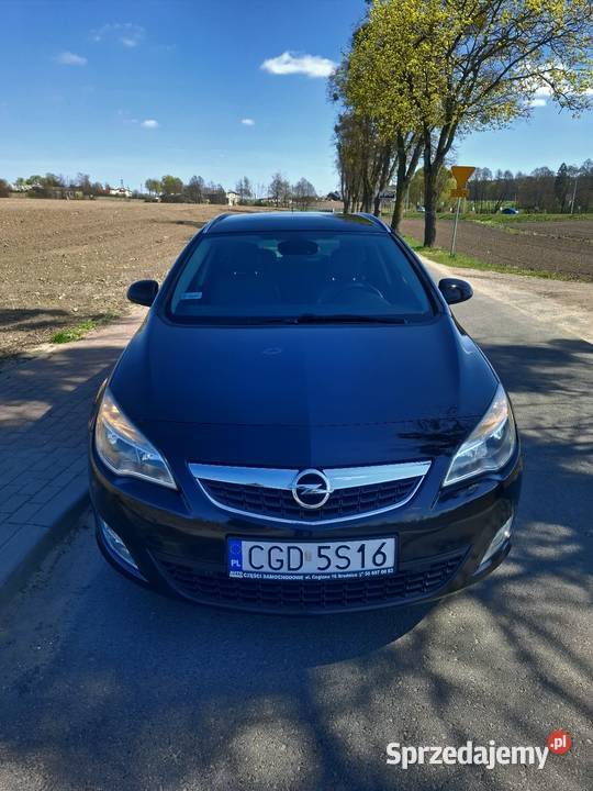 Opel Astra J Cosmo 17 cdti ZADBANA 2011 Rok produkcji 2011 Brodnica