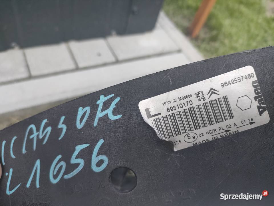 Citroen Xara picasso lift lampa przednia lewa
