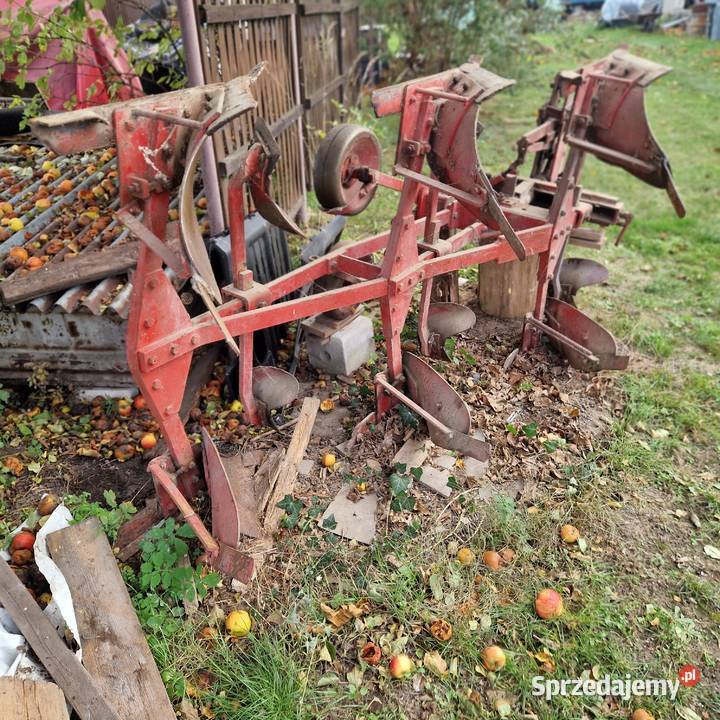 pług 3skibowy obrotowy krone do c360 zetor Bolesławiec sprzedam