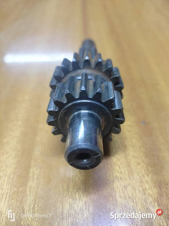 Wałek pośredni WSK 175 Łubno